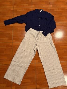 GAP Navy Button-Up Shirt and White Navy-Striped Wide Leg Pants
